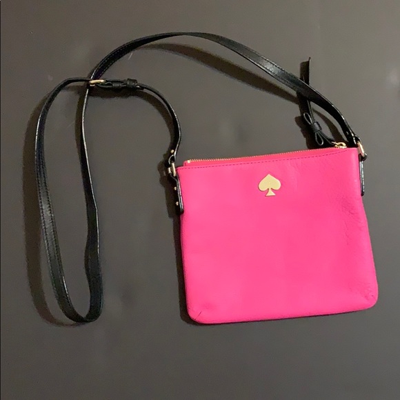 Slightly used Kate Spade crossbody purse! - Picture 1 of 7